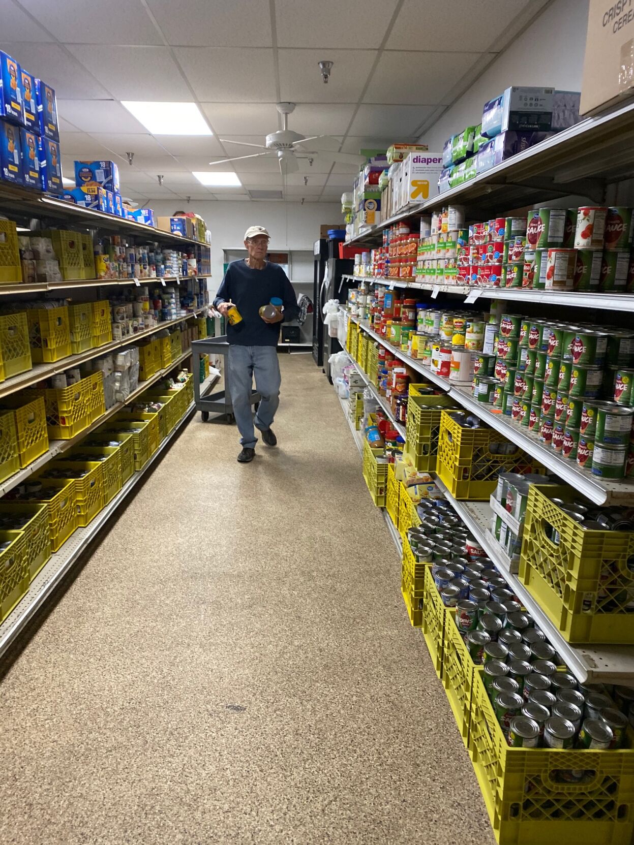 PVEFB_THE CANNED FOOD IS MOVED ONE CAN AT A TIME.jpg